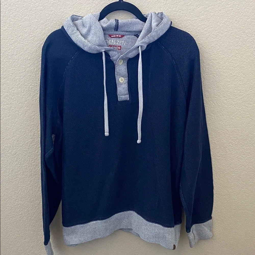 Levi’s Denizen Navy and Gray Hoodie. Size XL. 1/4 Button. Pullover.